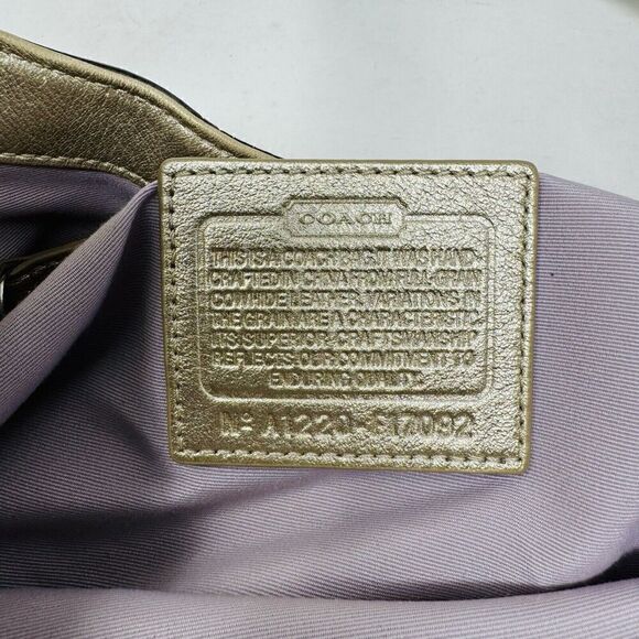 COACH Soho Buckle Gold Bone White Leather Hobo Shoulder Handbag - Picture 3 of 10